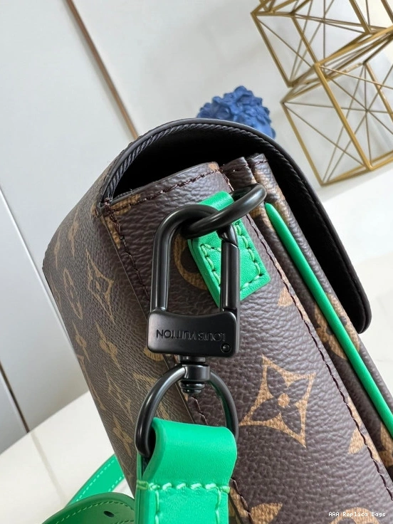 Aaa replica bags VUITTON S-LOCK WALLET VERTICAL WEARABLE LOUIS 0723